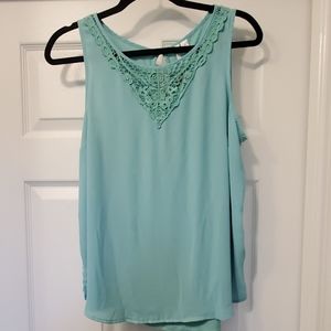Lauren Conrad blouse